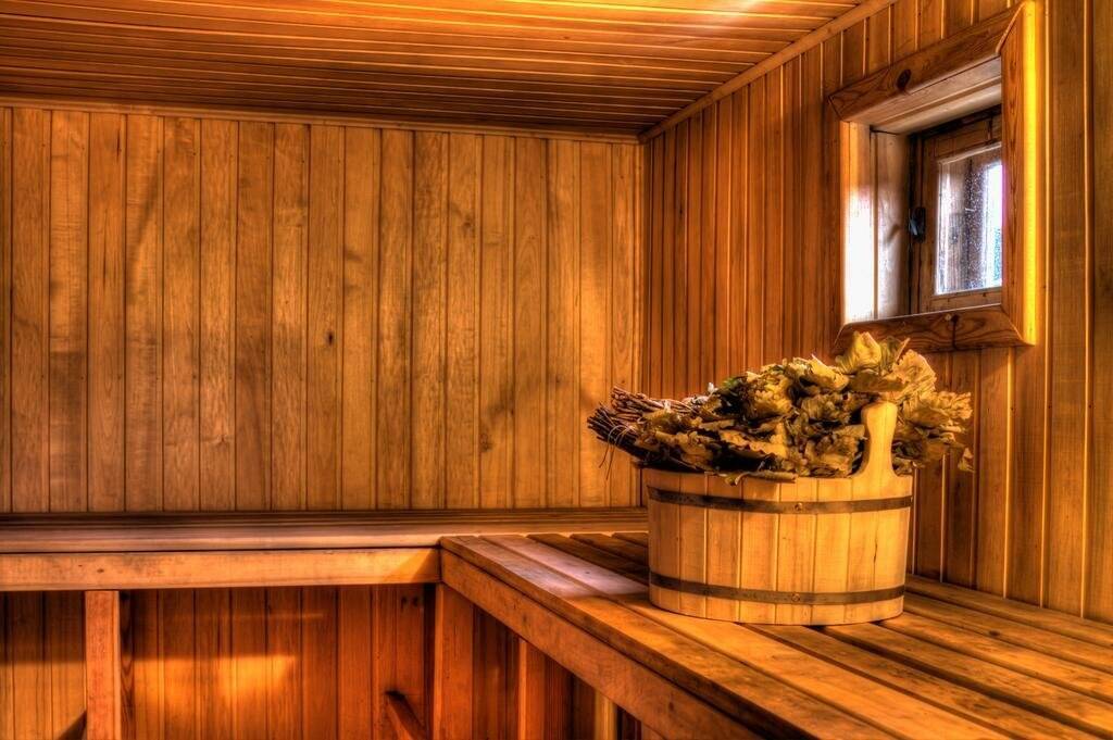 Чем отличается баня от сауны: исторически сложившиеся особенности