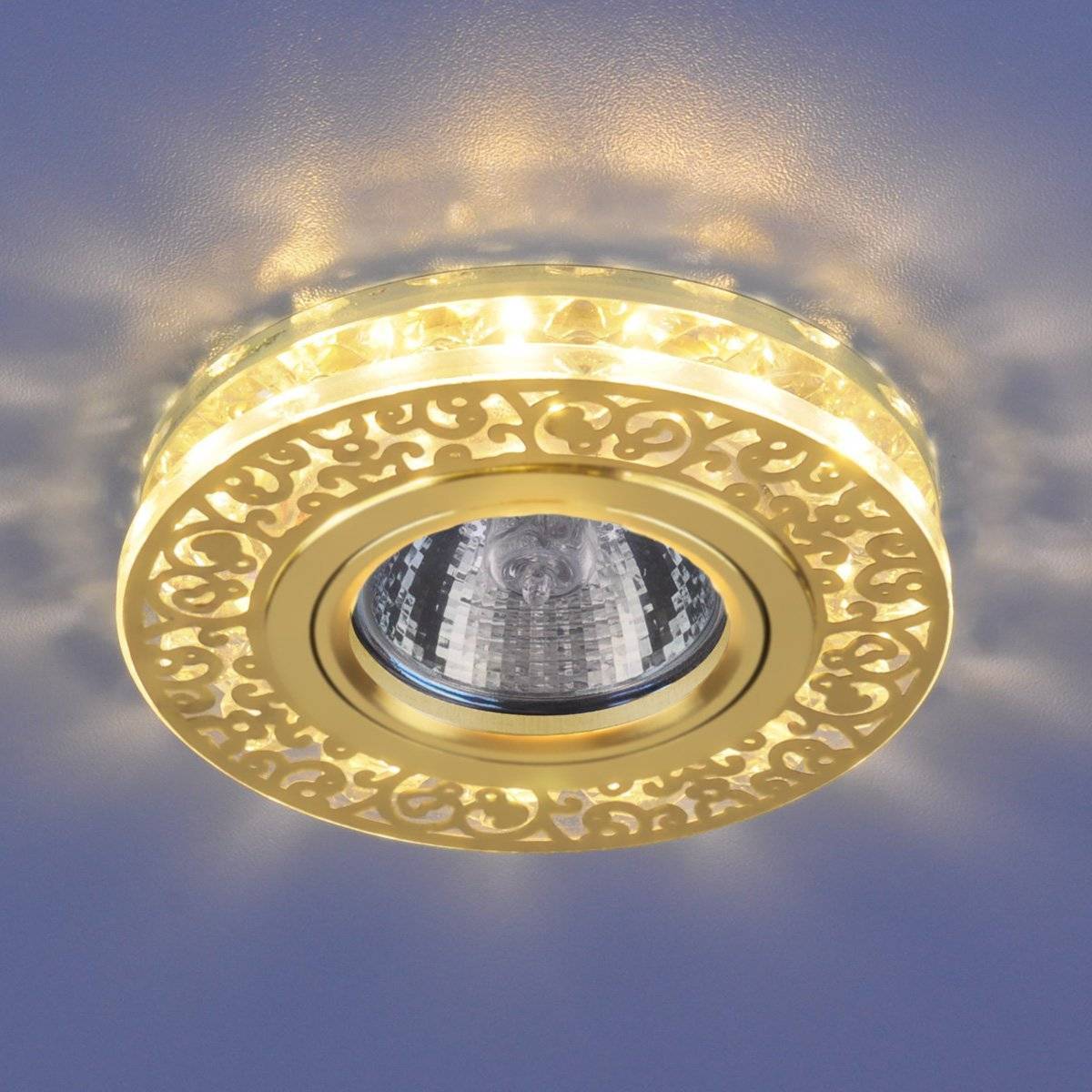 Как выбрать точечный светильник для натяжных потолков: виды ламп, подбор мощности и советы по установке