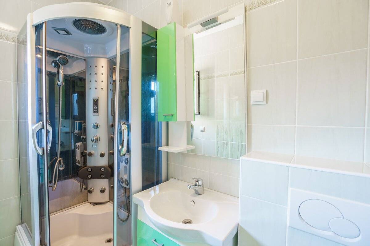 Дизайн ванной комнаты с туалетом 6 кв м: планировка, готовые проекты
 - 45 фото