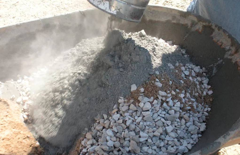 Как приготовить бетон в бетономешалке пропорции