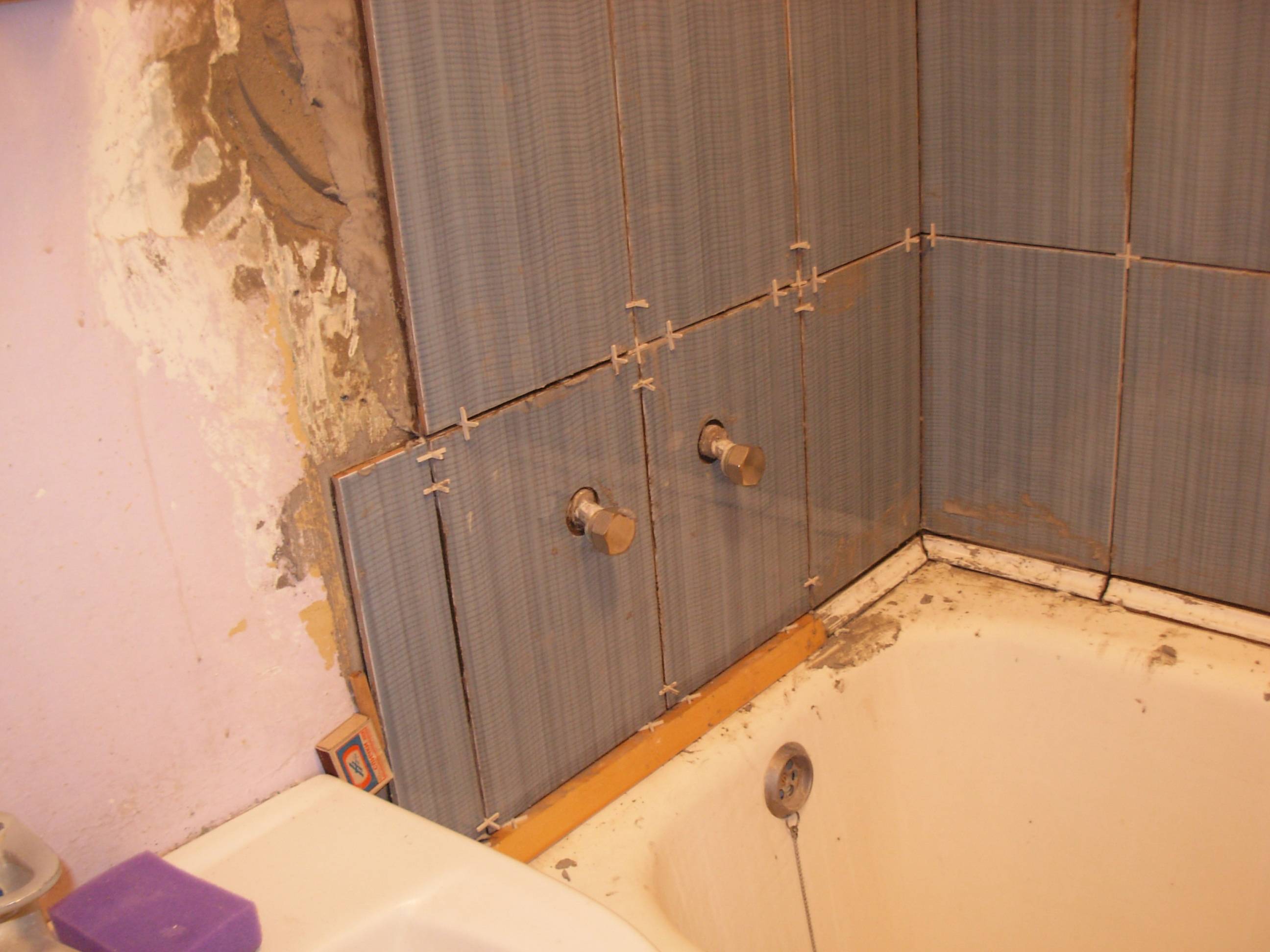 Все этапы ремонта ванной комнаты в доме