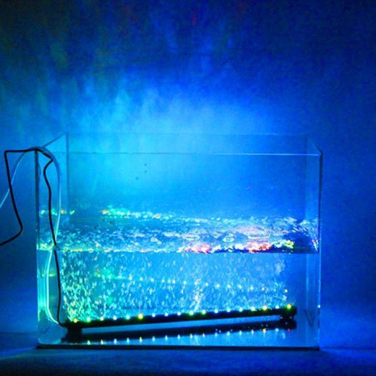 Как сделать свет в аквариуме