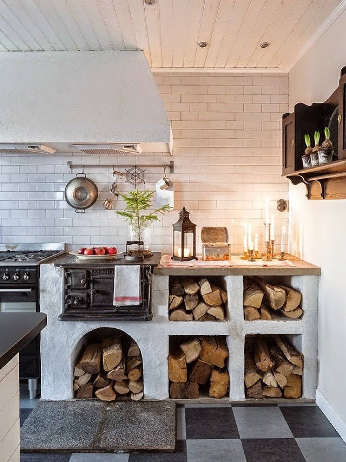 Кухня с печкой – неповторимый дизайн в интерьере вашего дома