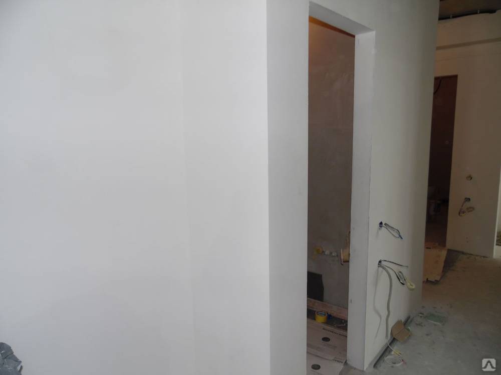 Подготовка стен к поклейке обоев: шпаклевка и грунтовка стен под обои