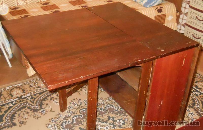 Как осуществить реставрацию стола своими руками?