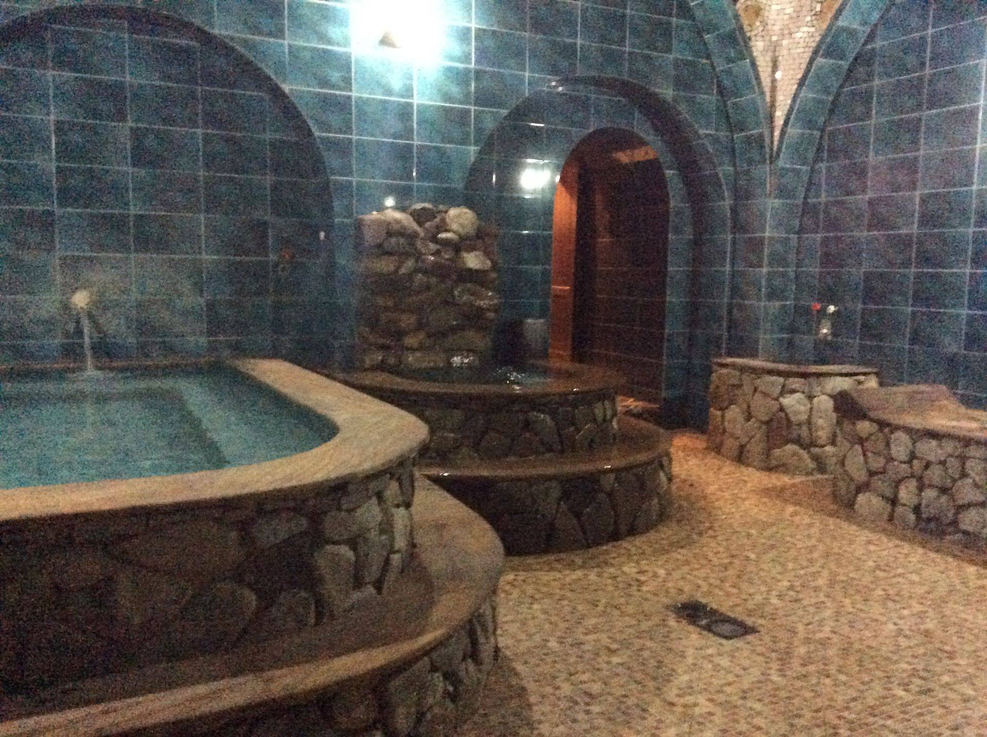 Серные бани в тбилиси