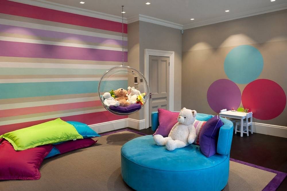 Этапы покраски стен в качестве отделки детской комнаты: выбор краски и способы ее нанесения