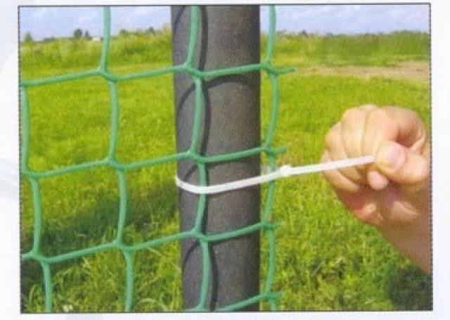 Как сделать забор из сетки рабицы своими руками — мастер в доме — ремонт своими руками