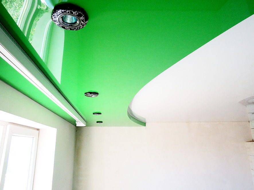 Потолок зеленого цвета: 60+ фото, лучшие идеи в матовом или глянцевом оформлении