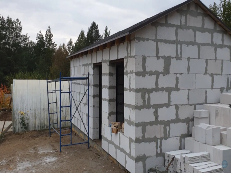Проекты бань из пеноблоков (фото): как построить своими руками дом с бассейном 6х4 из пеноблока
