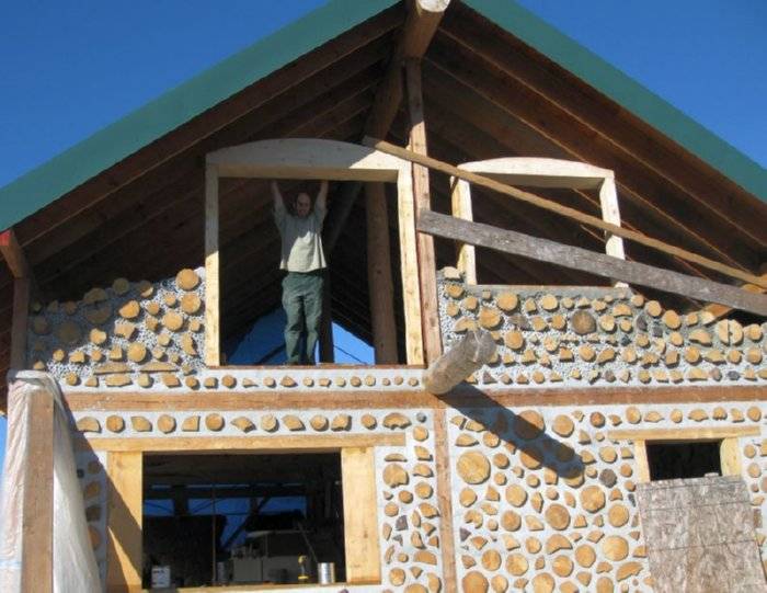 Строим дом по технологии глиночурки. инструкция по строительству дома из глины и дров. технология глиночурки. дом из дров и глины своими руками