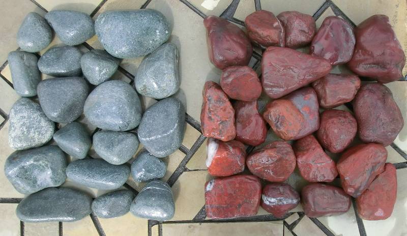 Камни для бани и сауны: какие лучше подходят и чаще применяют?