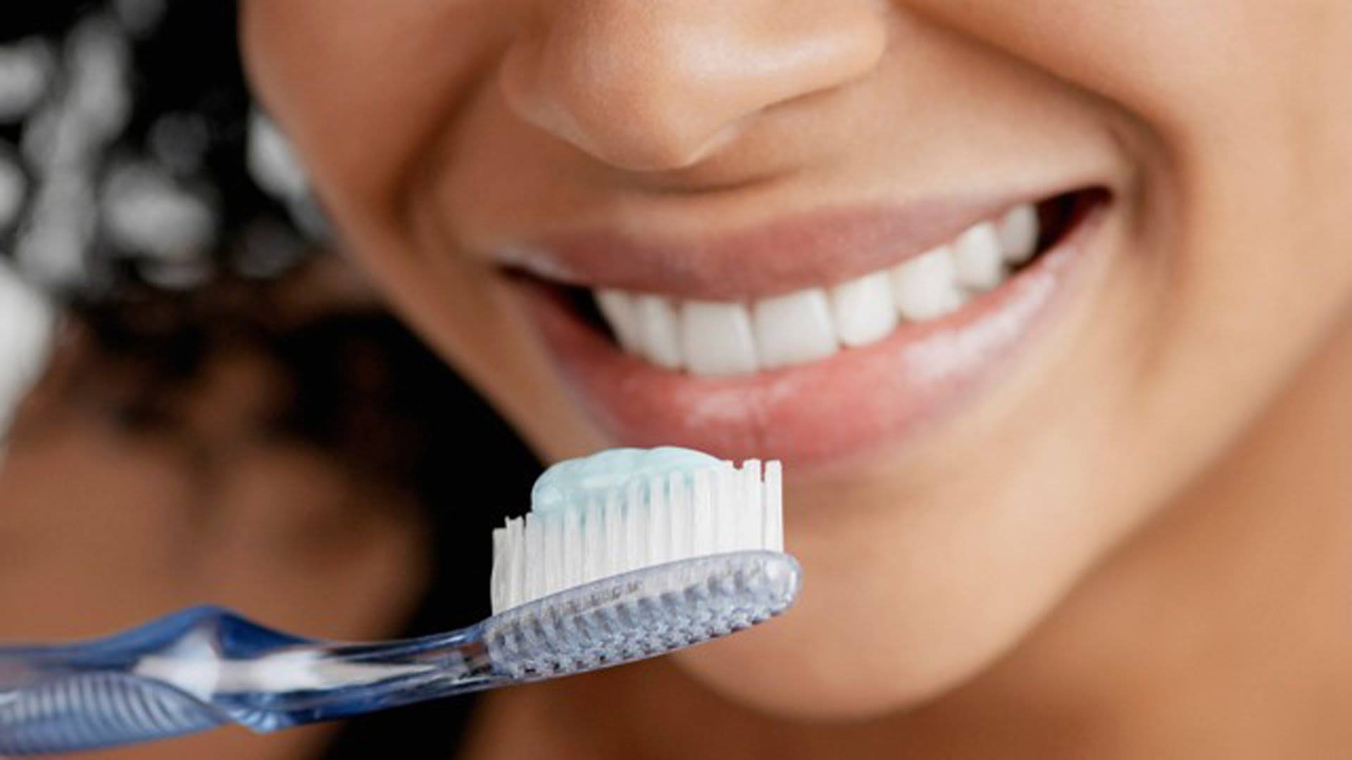 Как правильно чистить зубы — статьи меди