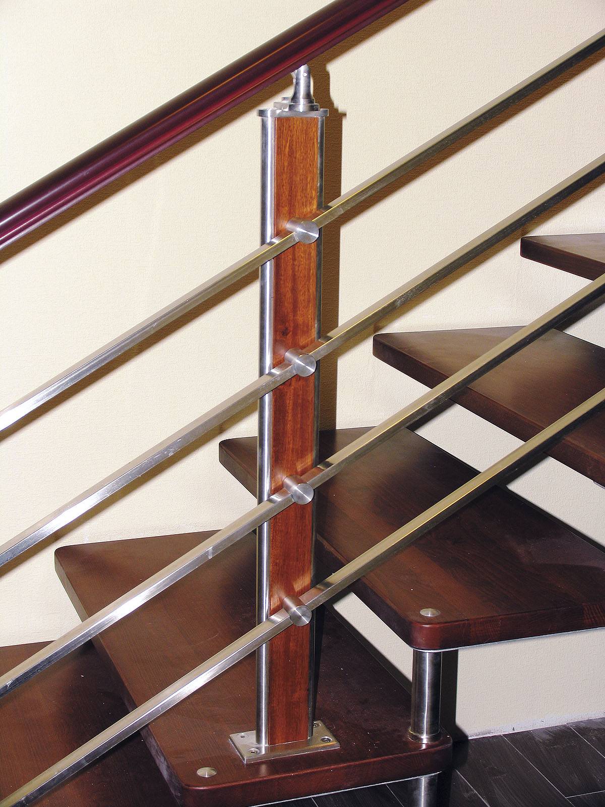 Перила для лестниц - 85 фото лучших моделей и советы по их применению в интерьере