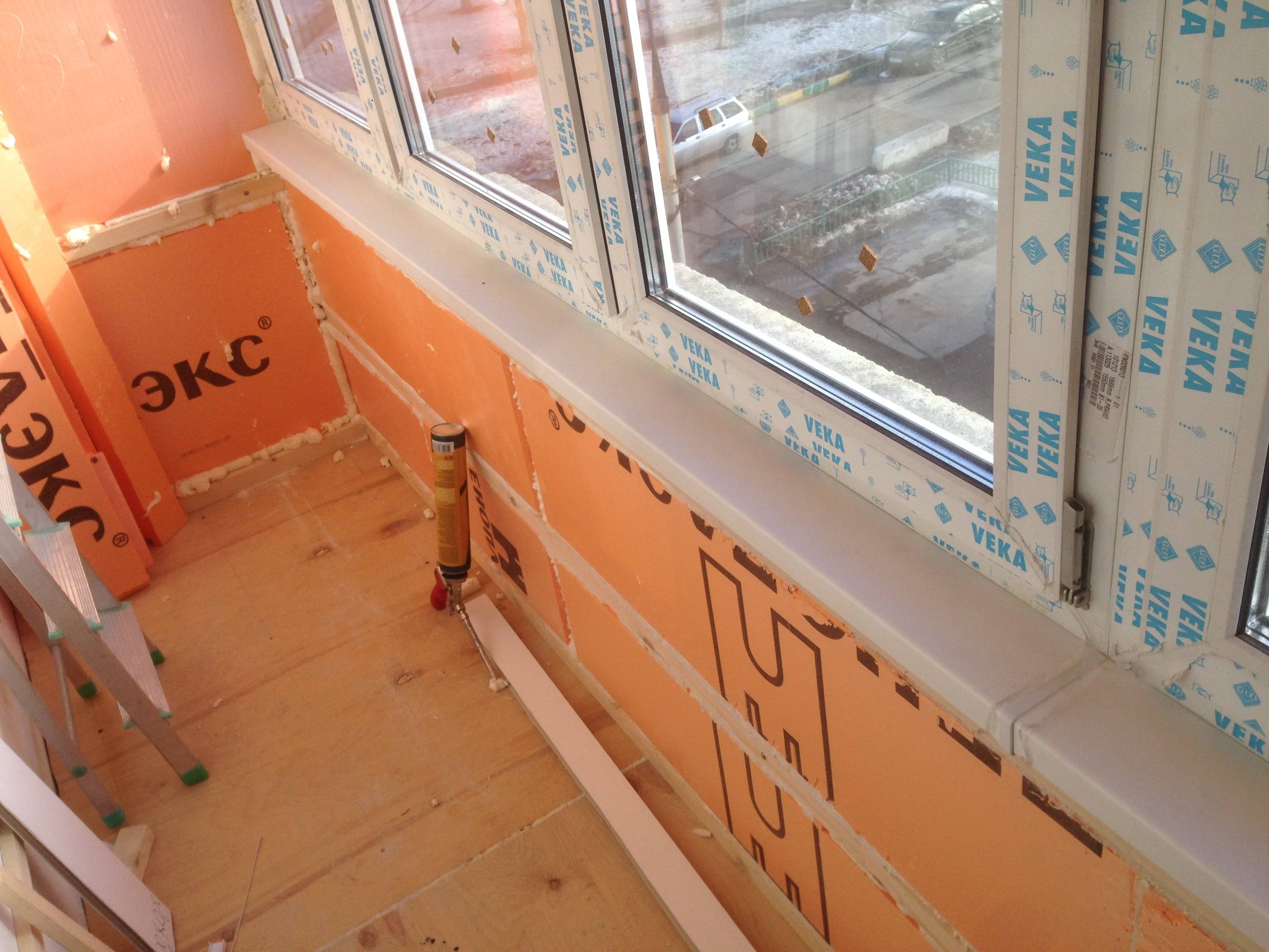 Ремонт балкона своими руками: пошаговая инструкция с фото