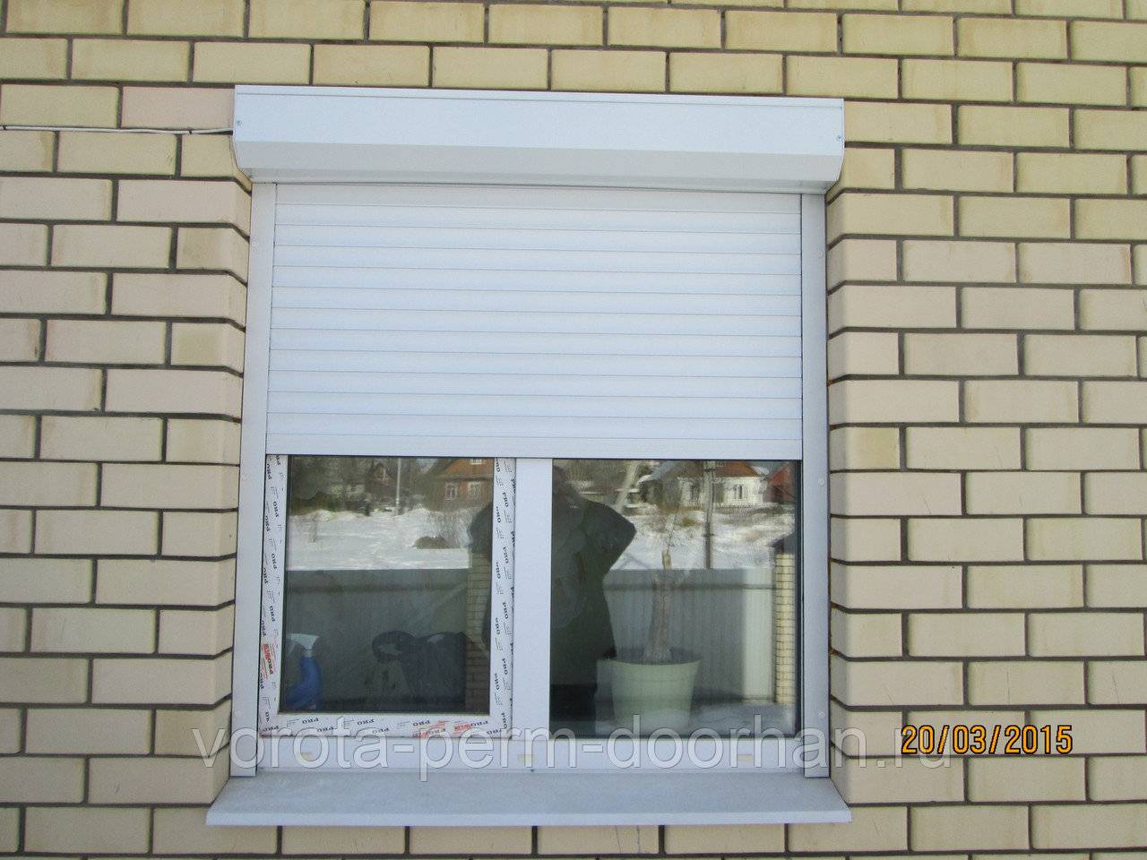 Защитные жалюзи на окна: излагаем детально