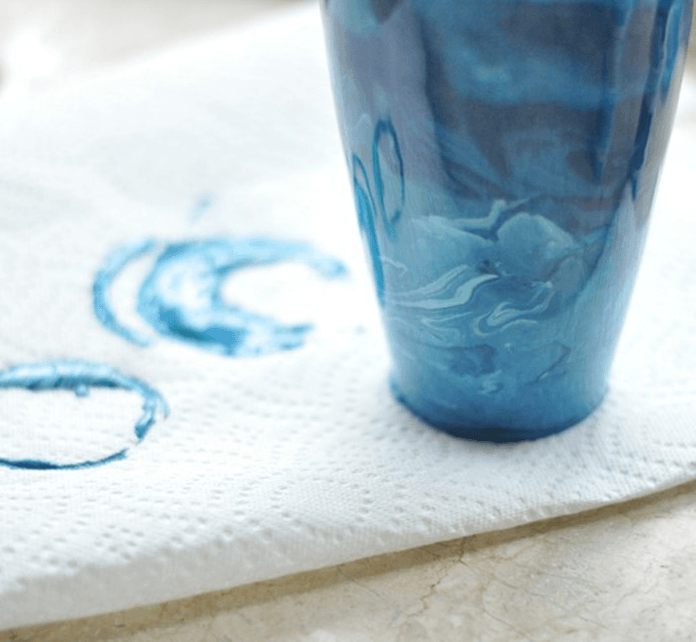 Как покрасить оргстекло в домашних условиях: какая краска пристает к плексигласу и как затонировать стекло своими руками