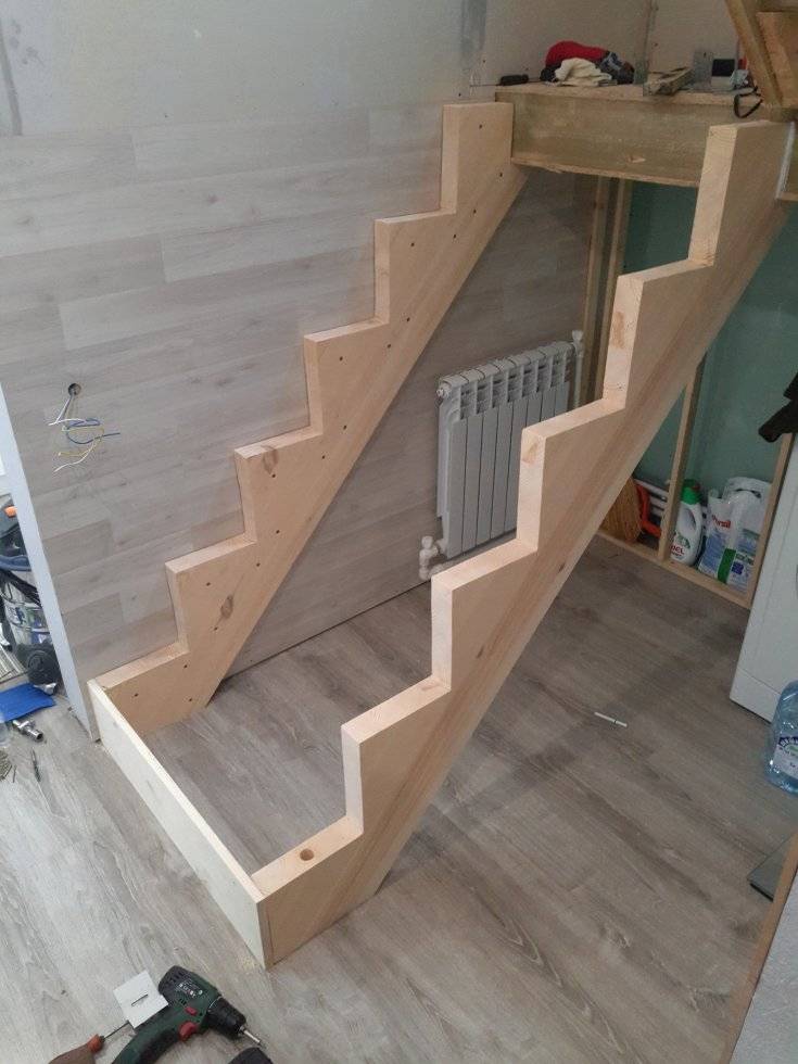 Деревянная лестница на второй этаж в частный дом своими руками - свой дом
