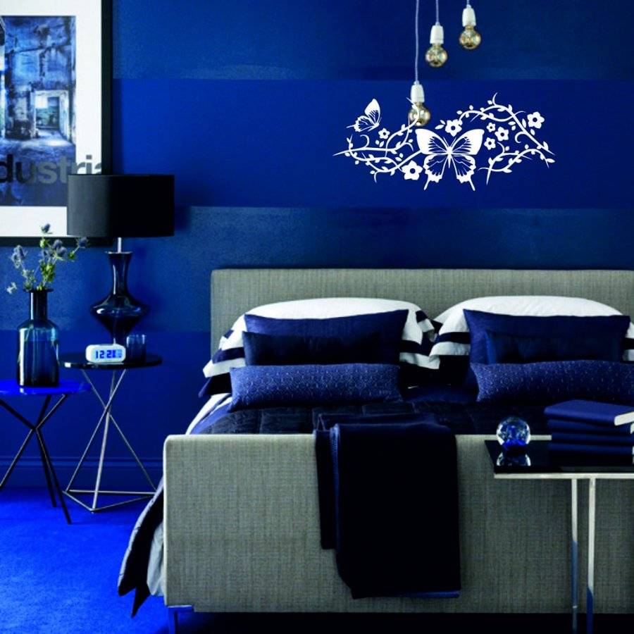 Обои синего цвета в интерьере: топ-200 фото идей и лучших вариантов дизайна. красивые примеры сочетания обоев со шторами и мебелью