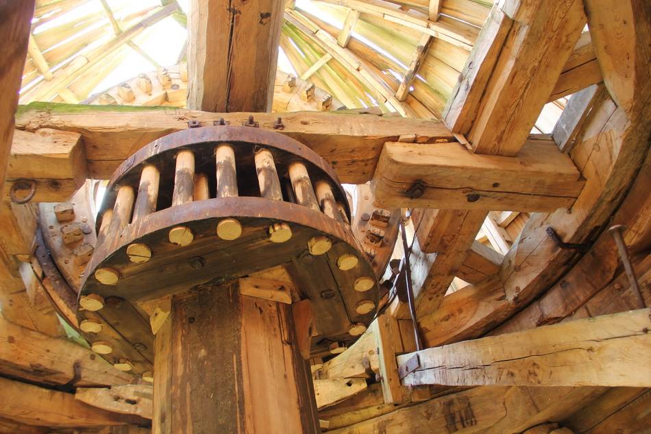 Ветряные мельницы: деревянные конструкции и иные, инструкция как сделать своими руками, видео, фото