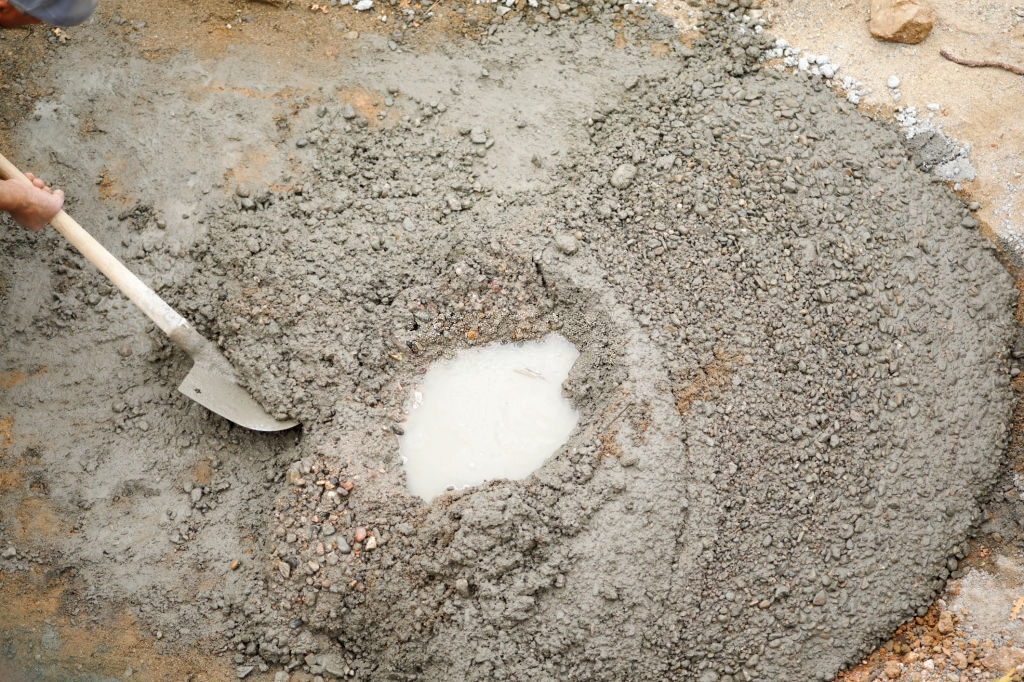 3 способа укрепить цементный раствор в домашних условиях: советы мастера