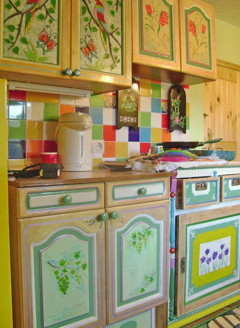 Ремонт кухни: как сделать красиво и дешево своими руками, этапы ремонтных работ, фото для вдохновения