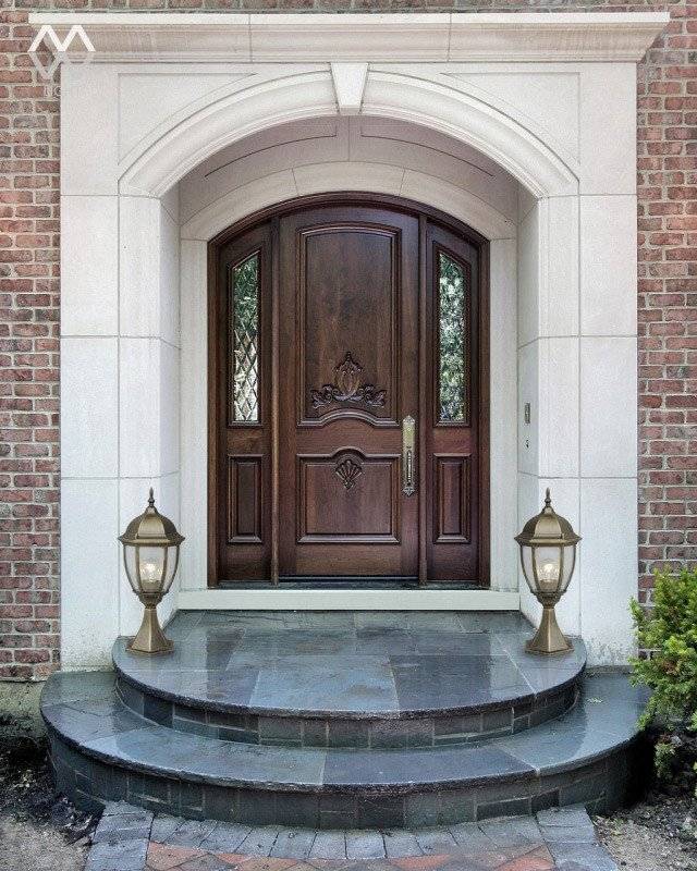 Дверь в частный дом, какая лучше: металлическая, пластиковая,деревянная или алюминевая?