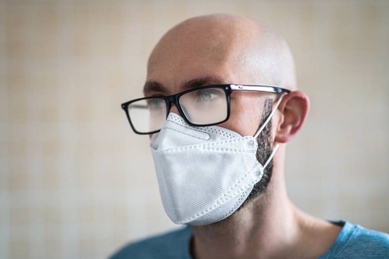 Кто должен носить медицинскую маску и как правильно это делать? | масло дыши