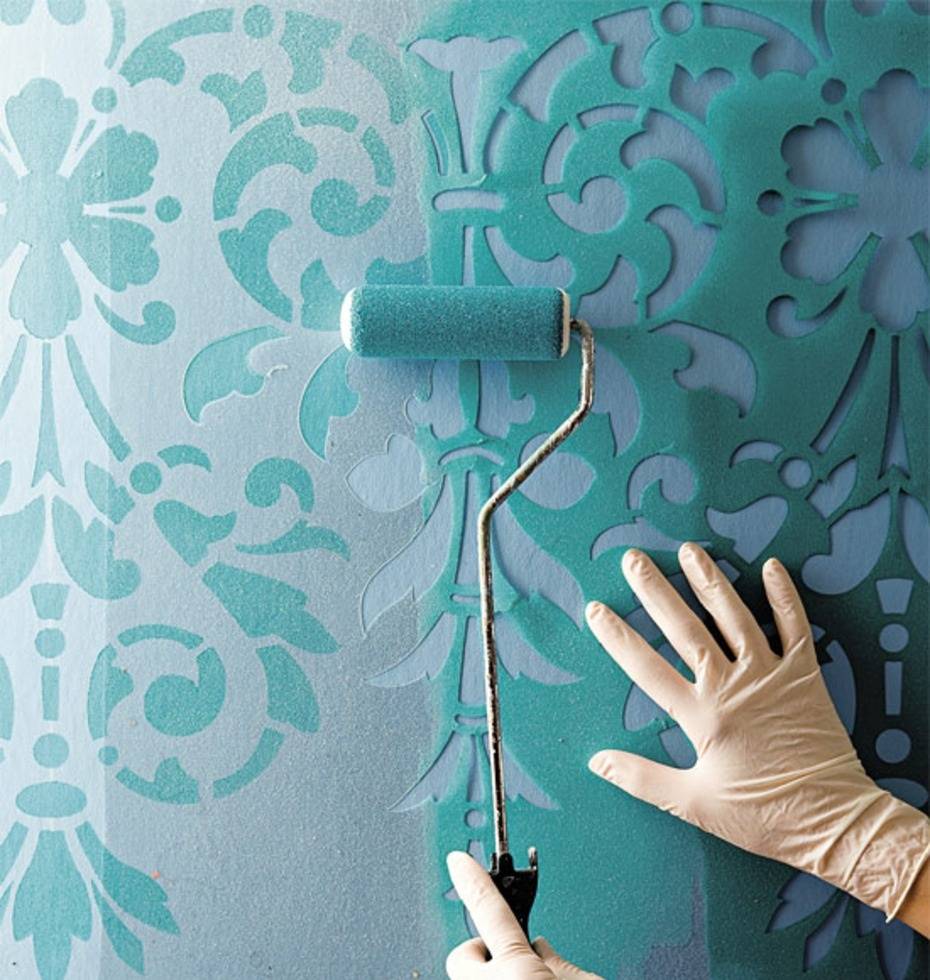 Как самому покрасить стены в квартире вместо обоев