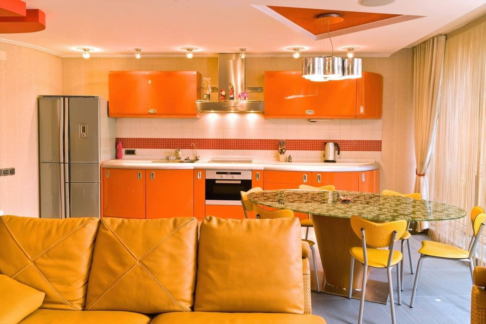 Оранжевые обои для стен в интерьере кухни и спальни: инструкция по применению, видео и фото
оранжевые обои для стен в интерьере кухни и спальни: инструкция по применению, видео и фото
