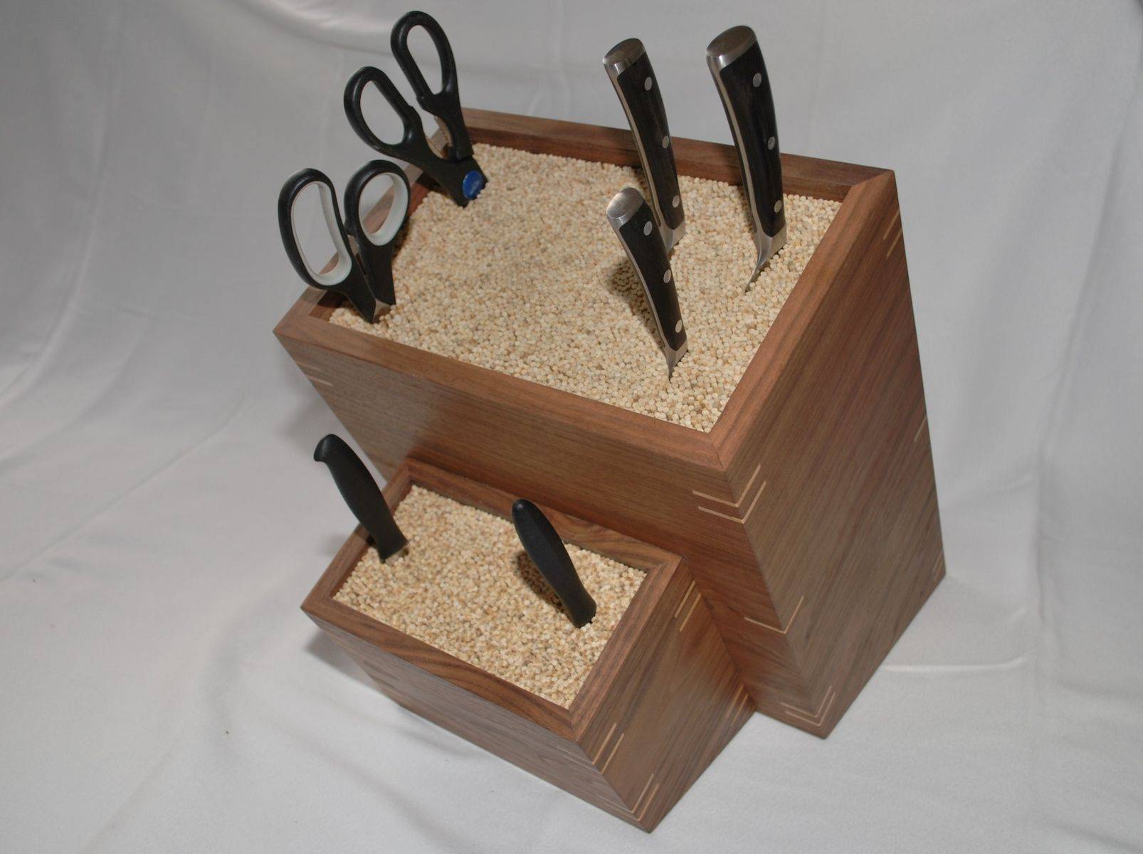 Подставка для ножей своими руками: с наполнителем, из дерева и фанеры