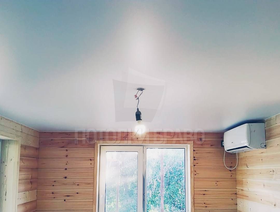 Натяжные потолки сатиновые: что это такое, как выглядят, фактура для зала, для спальни