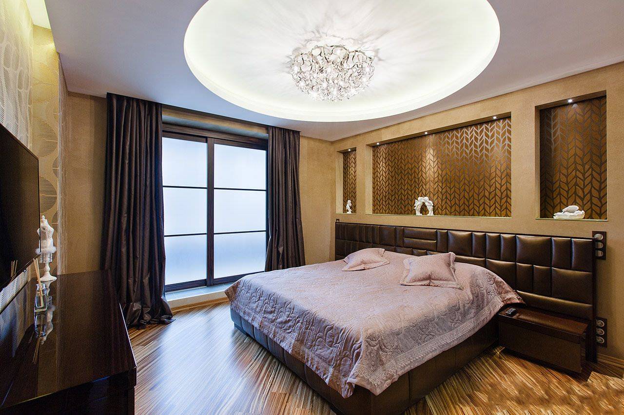 Дизайн потолка в спальне (150 фото) - примеры красивого и современного оформления